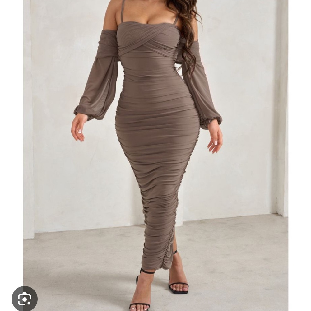 Club L London Size 16 US Color Mocha
